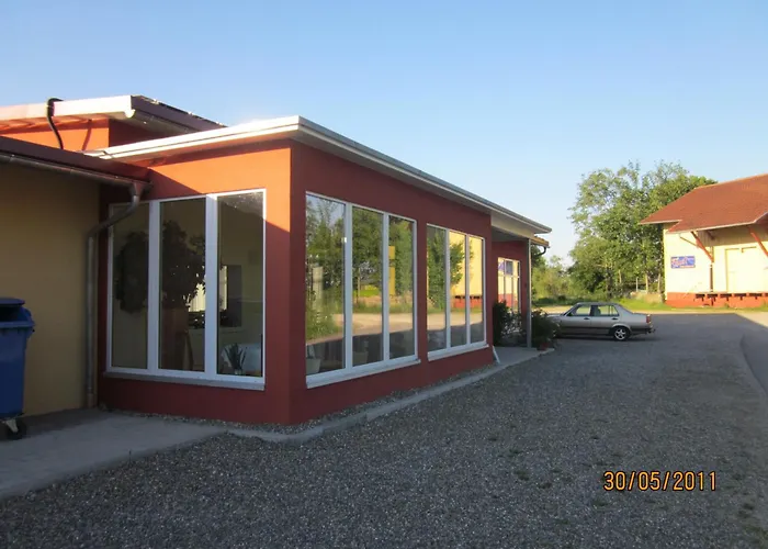 Um Pensión Schemmerhofen